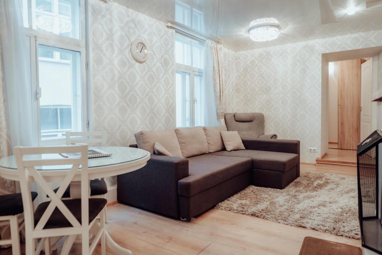 Dream Stay - Spacious 1-Bedroom Apartment In The Old Town Tallinn Buitenkant foto