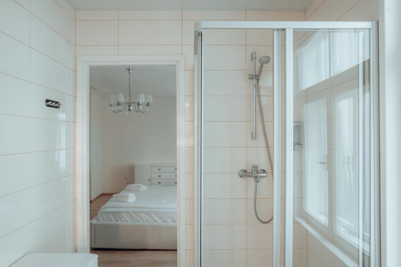 Dream Stay - Spacious 1-Bedroom Apartment In The Old Town Tallinn Buitenkant foto