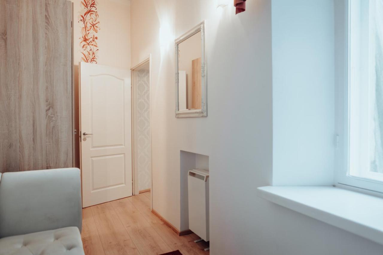 Dream Stay - Spacious 1-Bedroom Apartment In The Old Town Tallinn Buitenkant foto